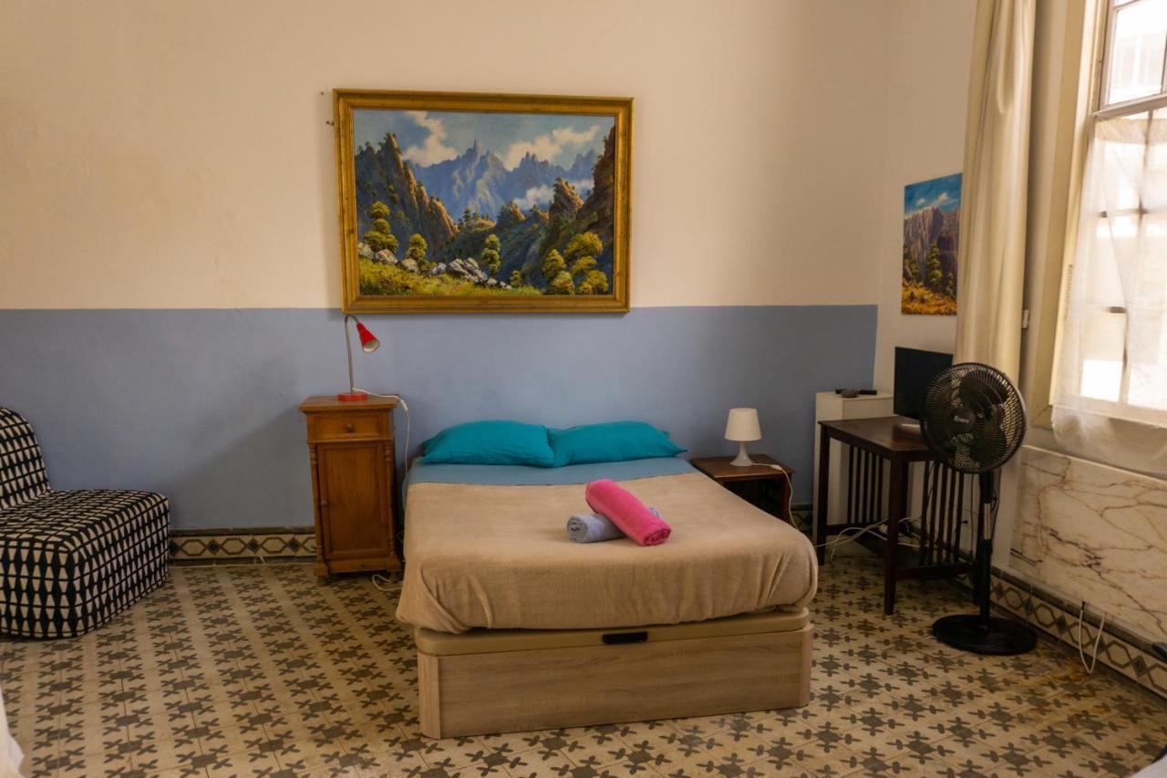 Hostel Albergue La Casa Encantada El Paso Ngoại thất bức ảnh