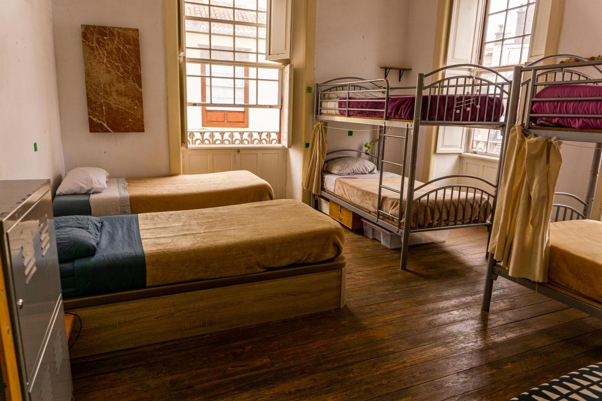 Hostel Albergue La Casa Encantada El Paso Ngoại thất bức ảnh