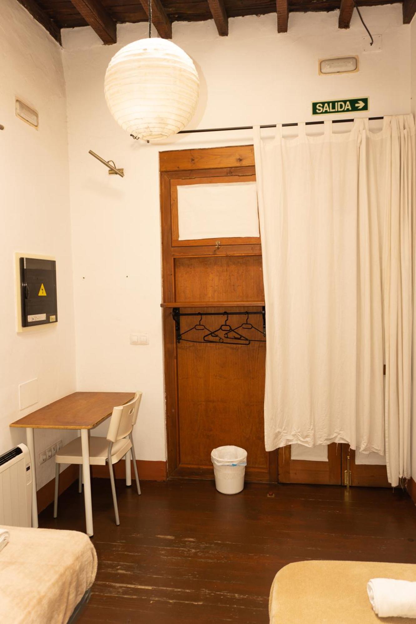 Hostel Albergue La Casa Encantada El Paso Ngoại thất bức ảnh